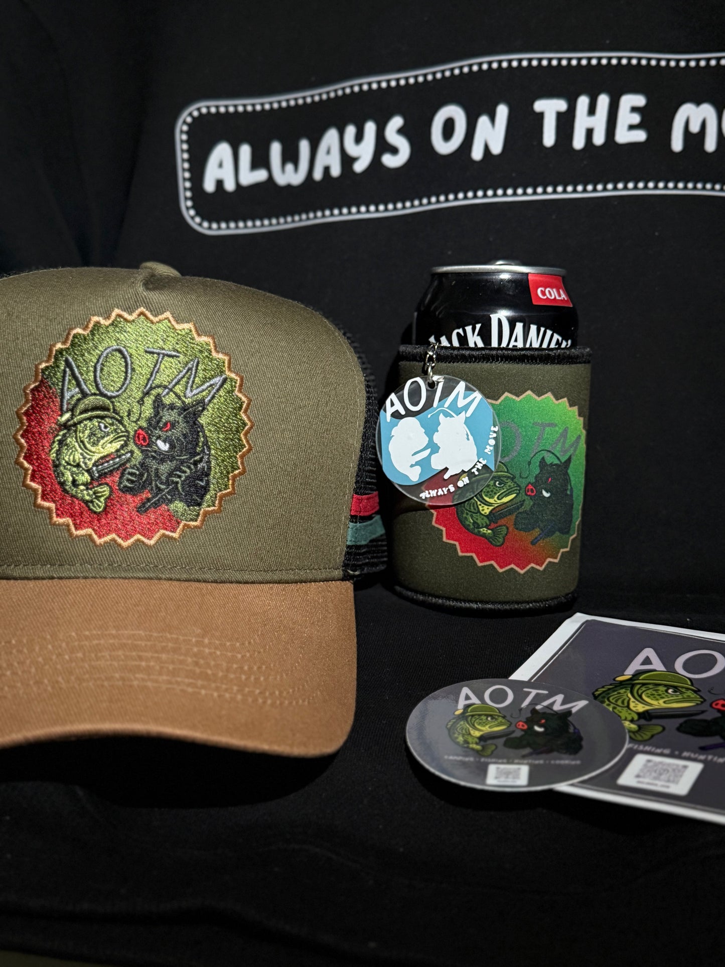 AOTM ESSENTIALS GIFT PACK