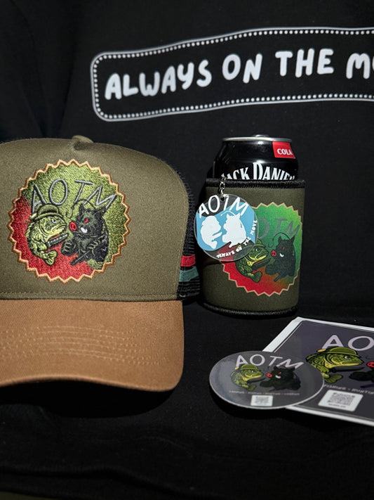 AOTM ESSENTIALS GIFT PACK